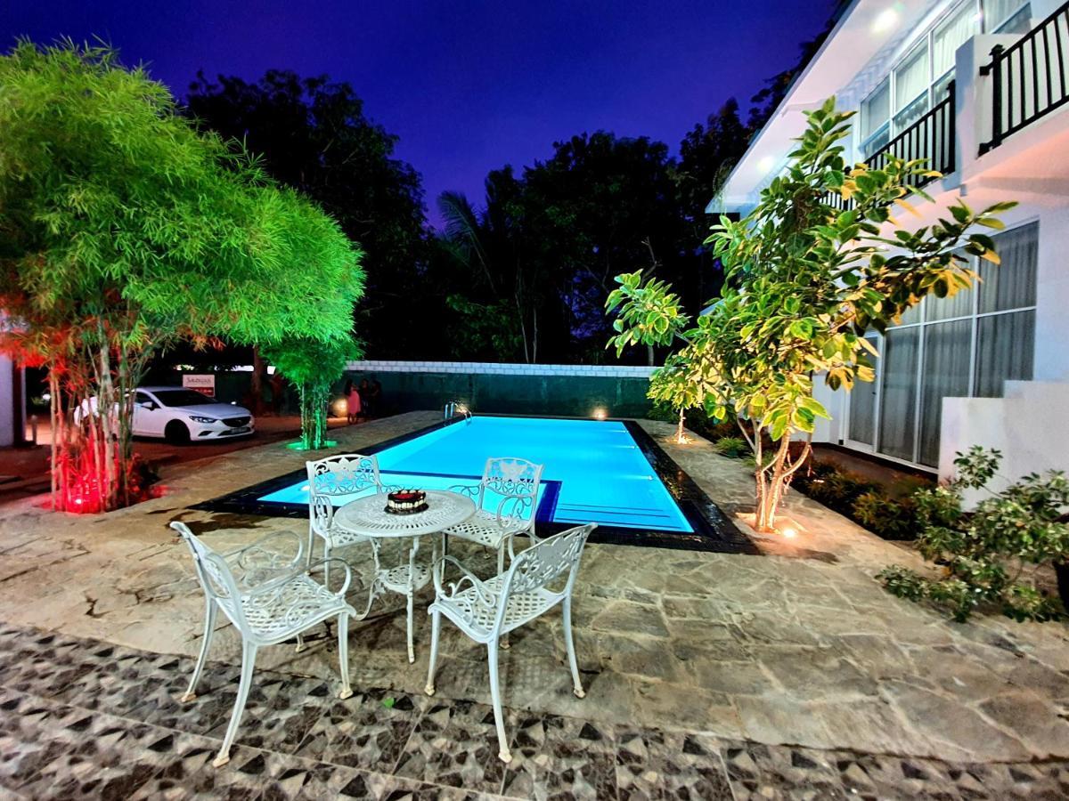 Salubrious Resort 아누라다푸라 외부 사진