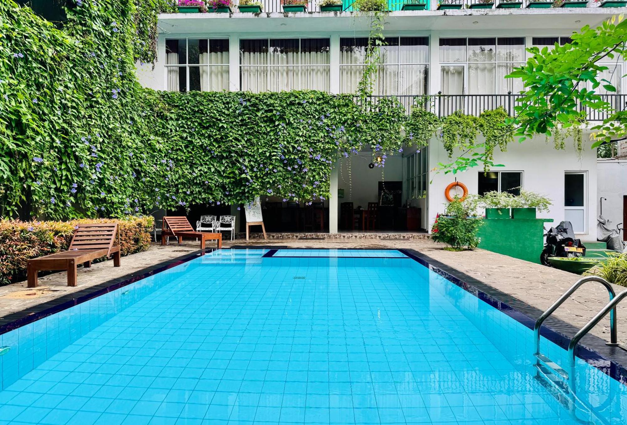 Salubrious Resort 아누라다푸라 외부 사진